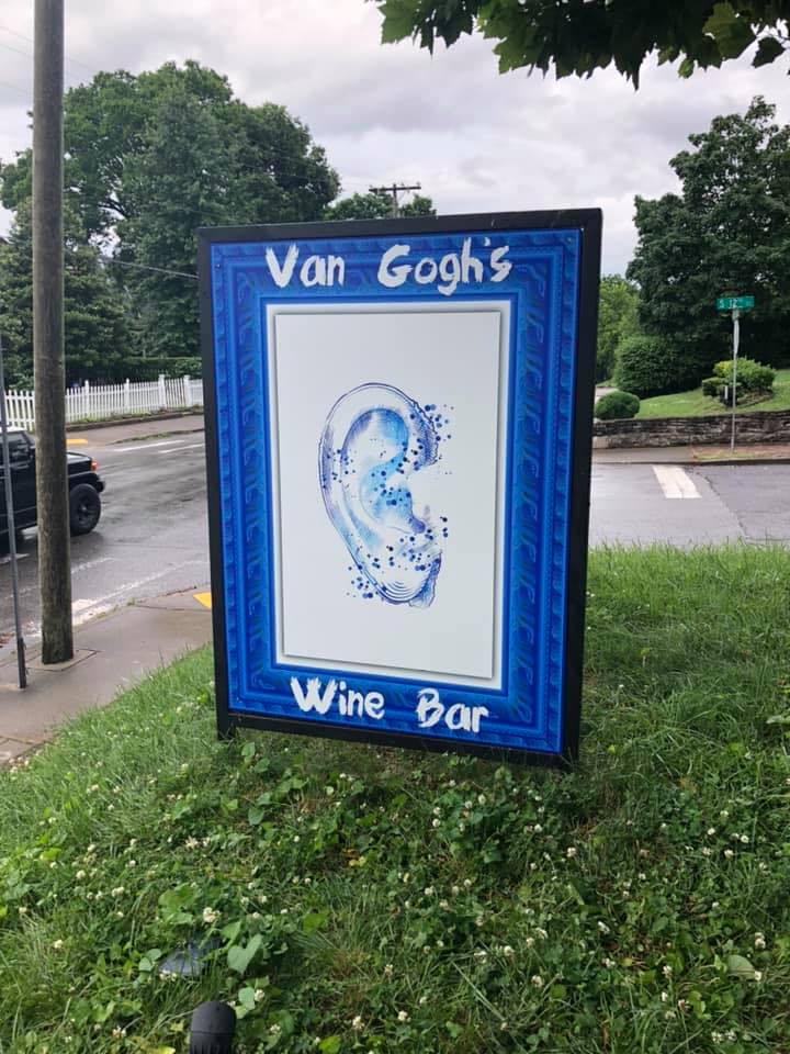 Van Gogh’s Wine Bar